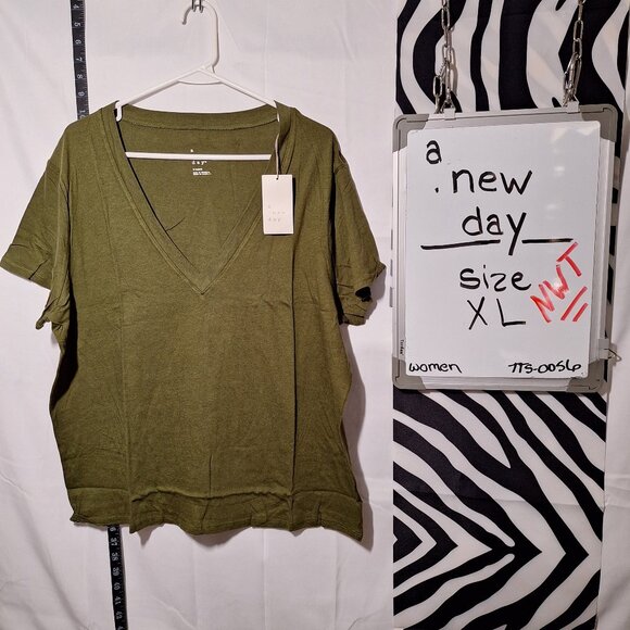 a new day Tops - NWT a new day Shirt Green XL